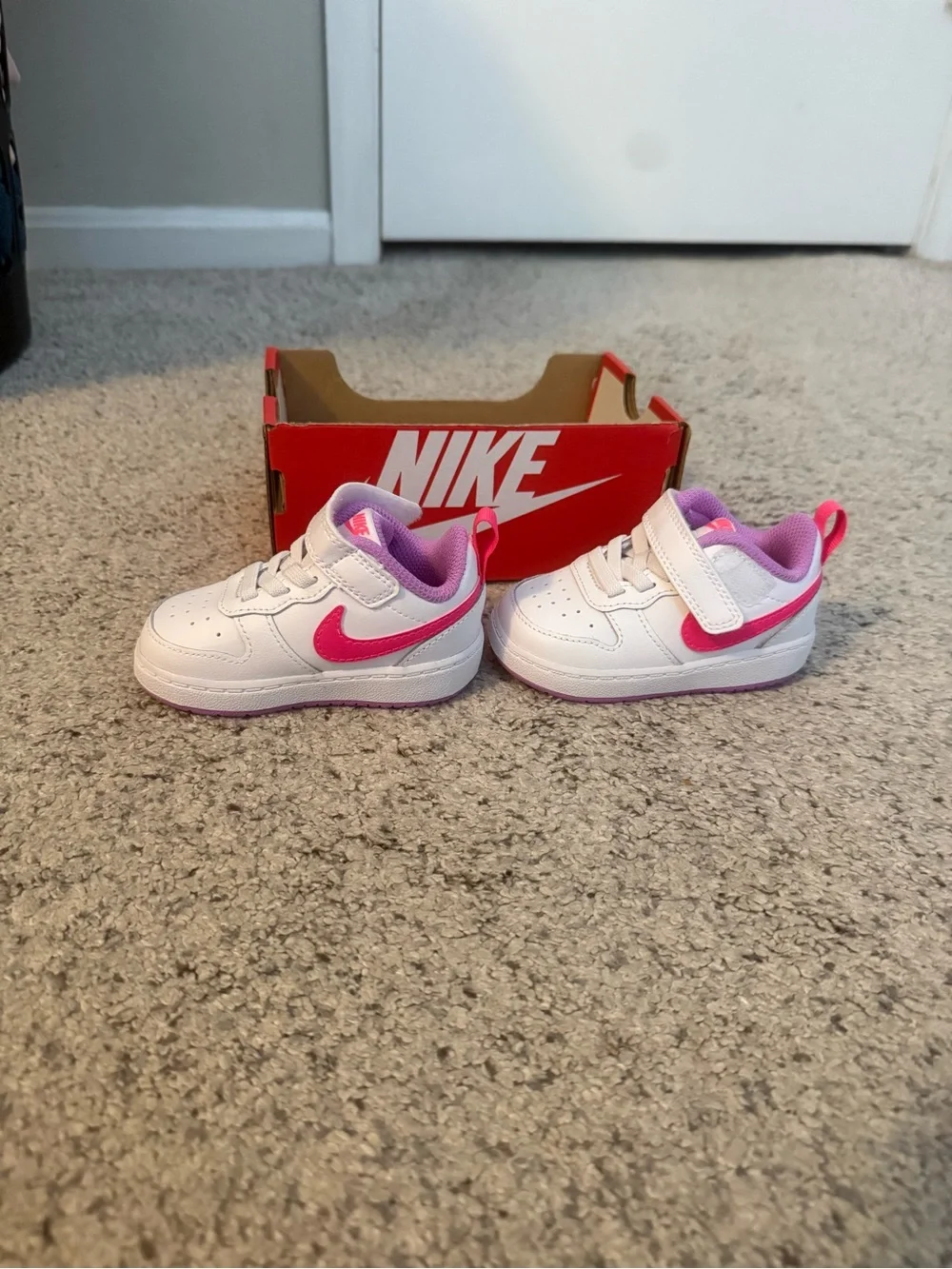Nike never worn